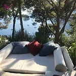 Guya Вилла *